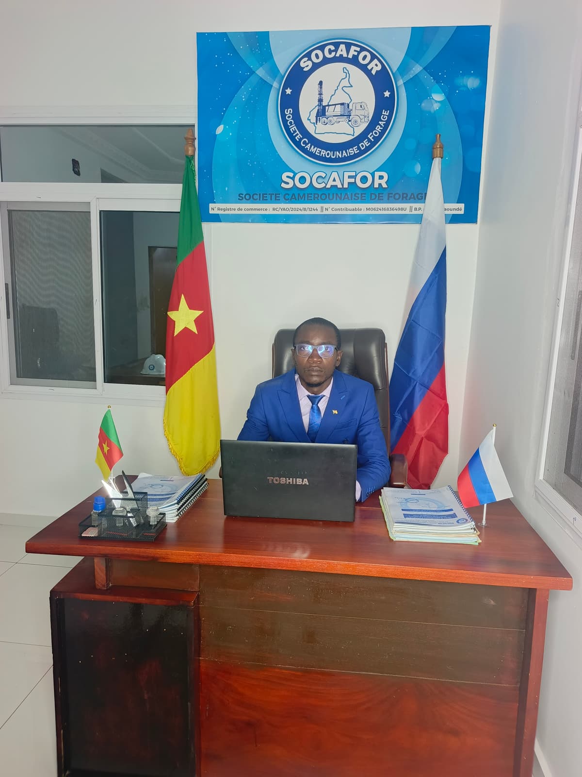 Directeur SOCAFOR dans son bureau